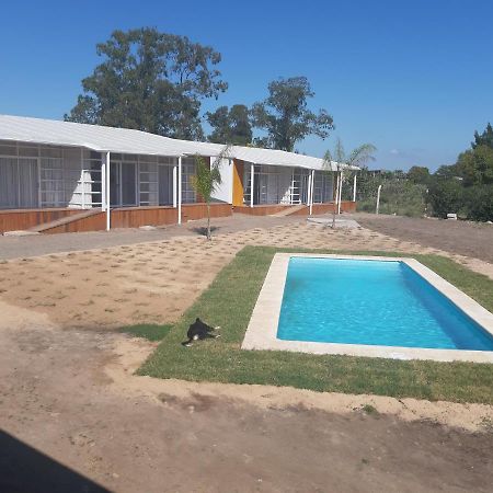 Hotel Terrazas Del Rio Negro Centenario المظهر الخارجي الصورة
